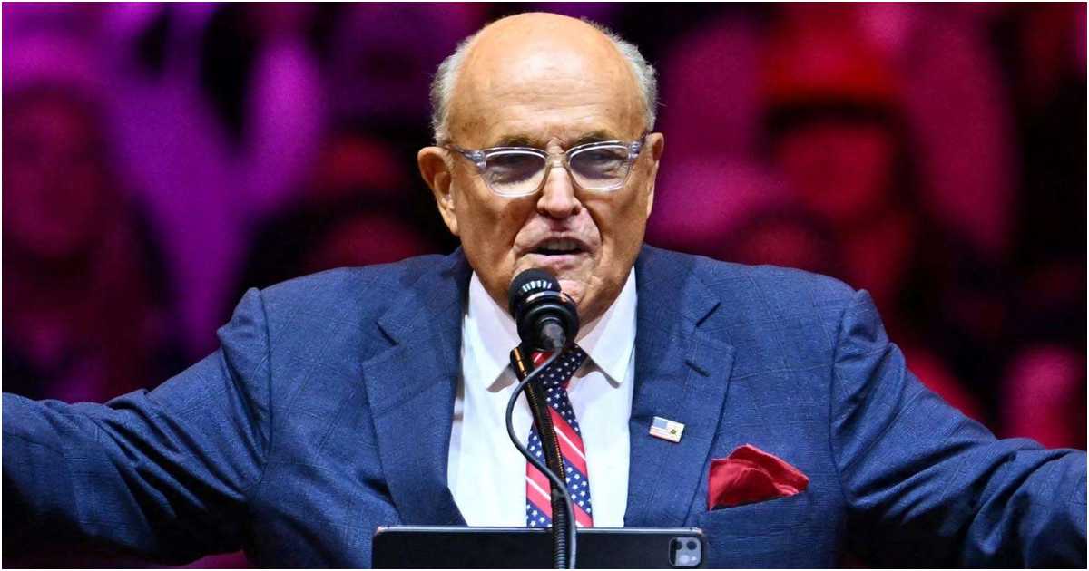 নিউ ইয়র্ক সিটির সাবেক মেয়র রুডি জুলিয়ানি। ছবি: পিপল